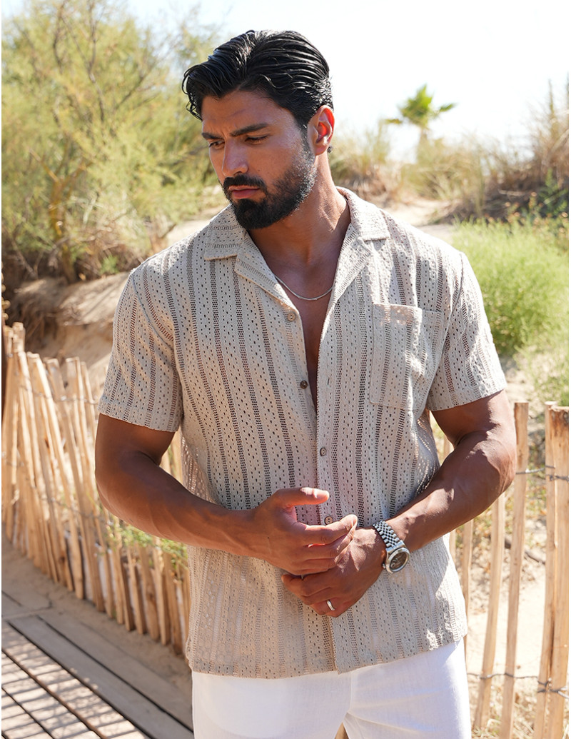 Chemise ajourée manches courtes
