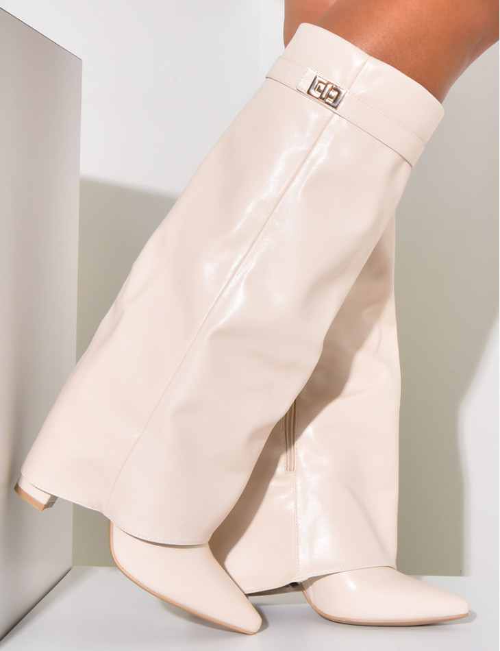 Bottes en similicuir à talons carré et rabat