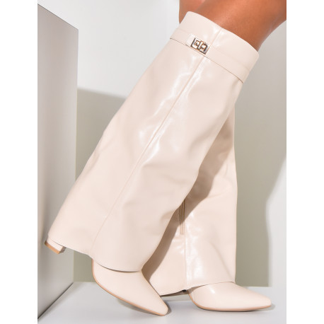 Bottes en similicuir à talons carré et rabat