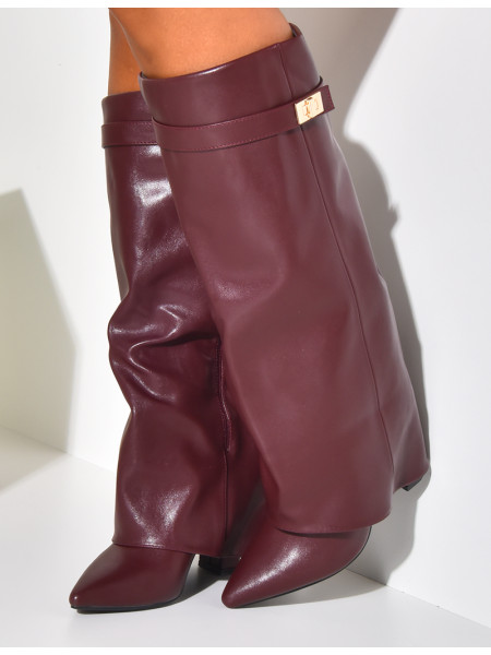 Leatherette boots with square heels and flap