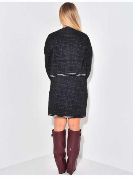 Set aus kurzem Kleid und Weste aus Wolle mit Perlenknöpfen.