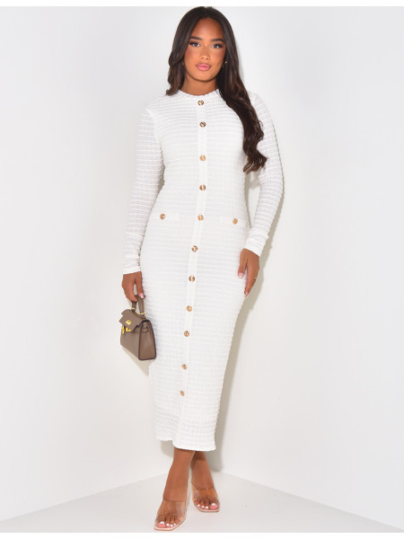 Robe longue texturée à boutons dorés