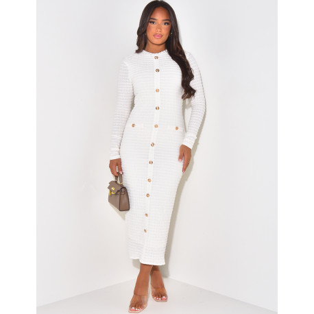 Robe longue texturée à boutons dorés