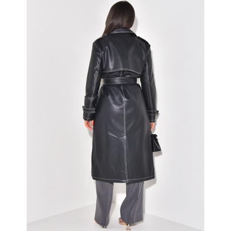Trench long en similicuir à coutures contrastantes