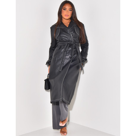 Trench long en similicuir à coutures contrastantes