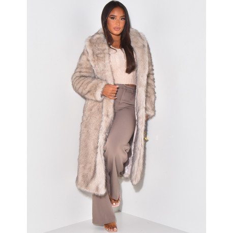 Manteau oversize à fourrure premium