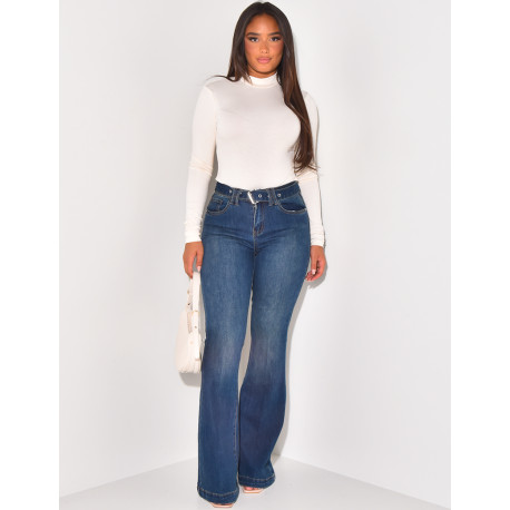 High waist & flare jeans with belt