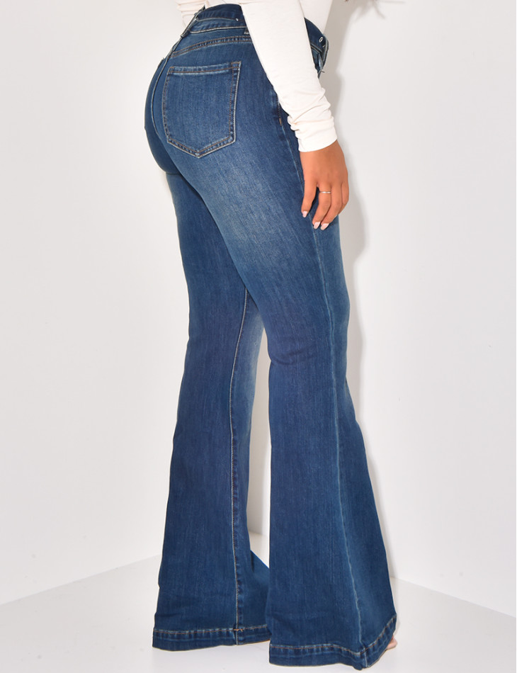 High waist & flare jeans with belt