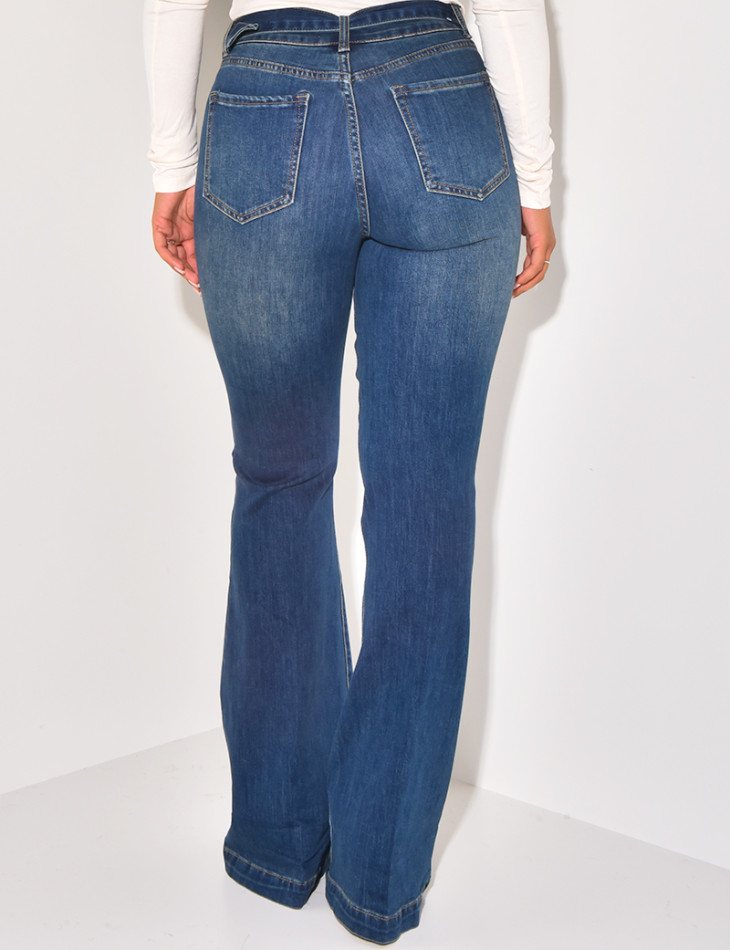 High waist & flare jeans with belt