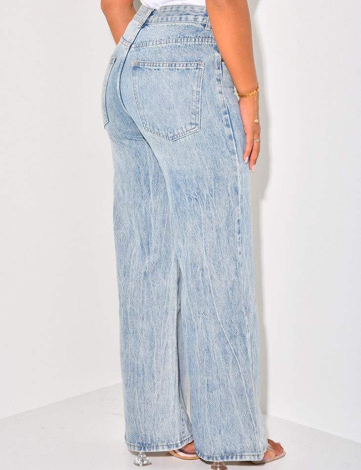 Jeans large et droit délavé