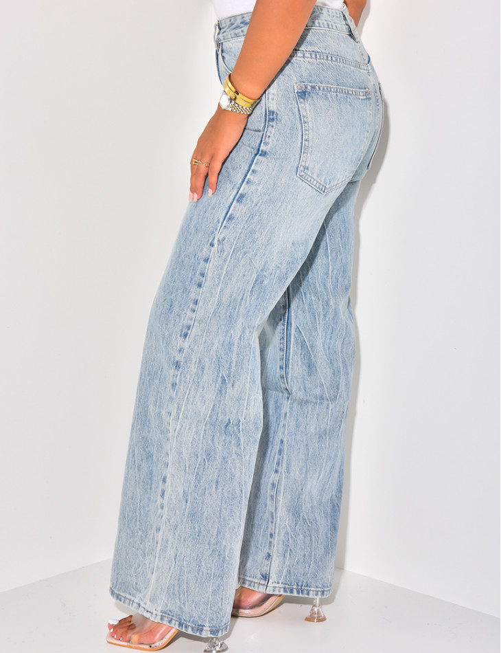 Jeans large et droit délavé