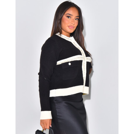 Gilet en laine à perles et bordures contrastantes