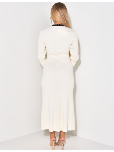 Robe longue à bordures contrastantes & boutons