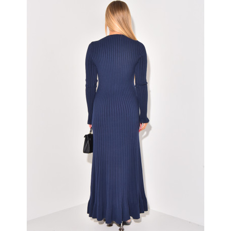 Robe pull longue côtelée évasée
