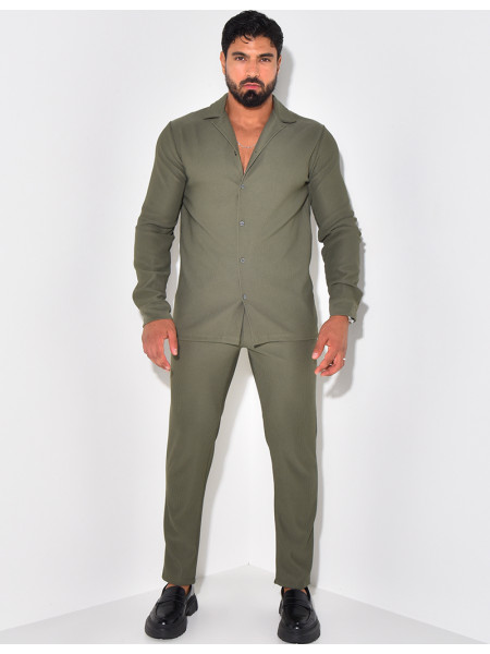 Set aus Plissee-Hose und -Hemd