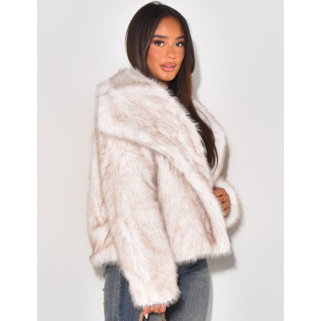 Veste courte en fausse fourrure