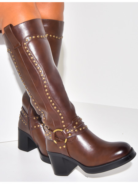 Bottes à talons style western cloutées