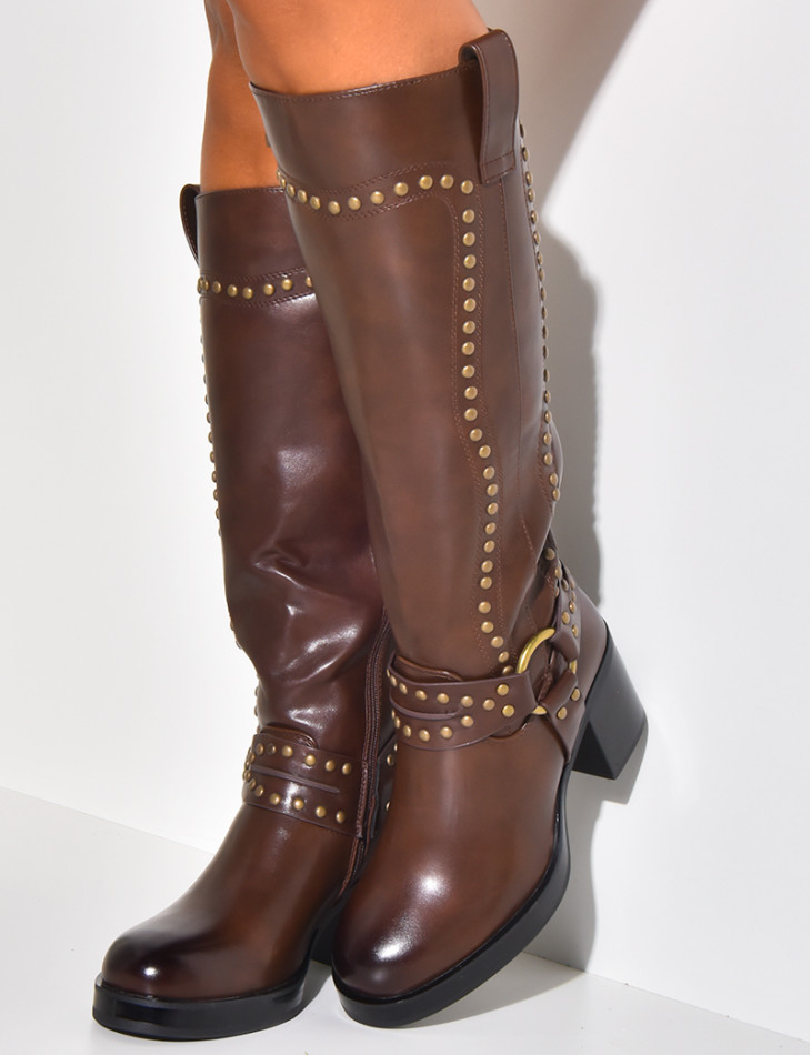 Bottes à talons style western cloutées