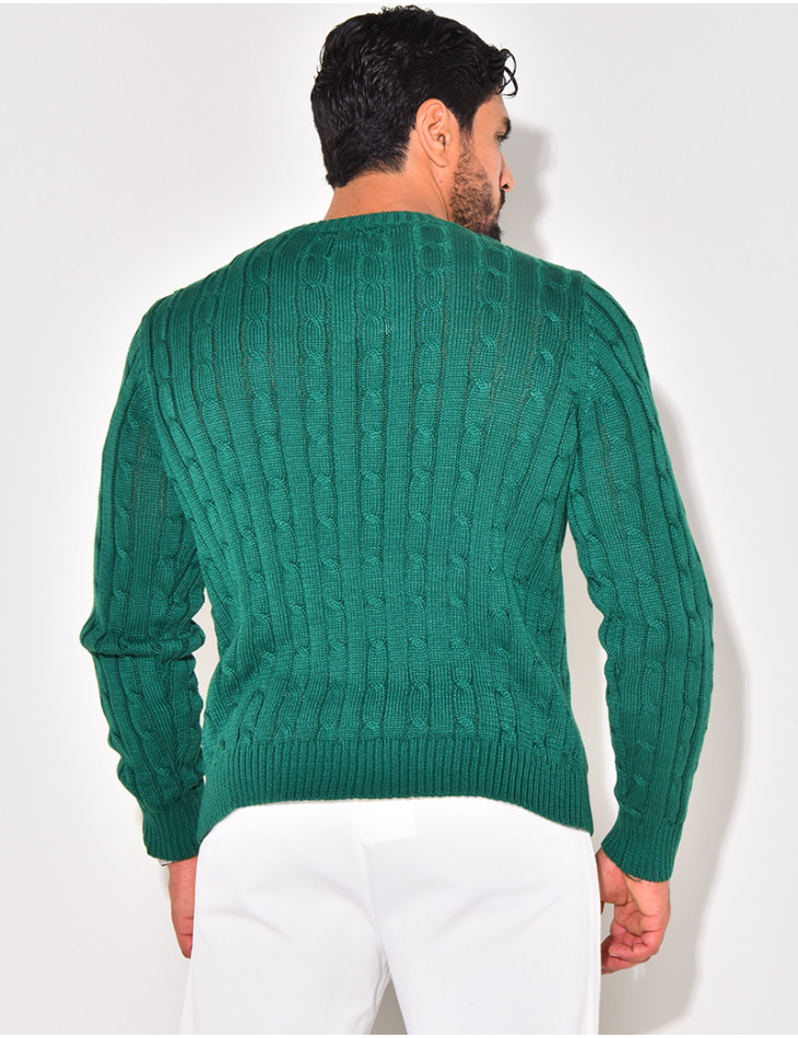 Gedrehter Pullover