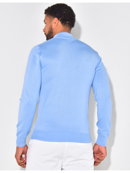 Thin sweater with zip collar