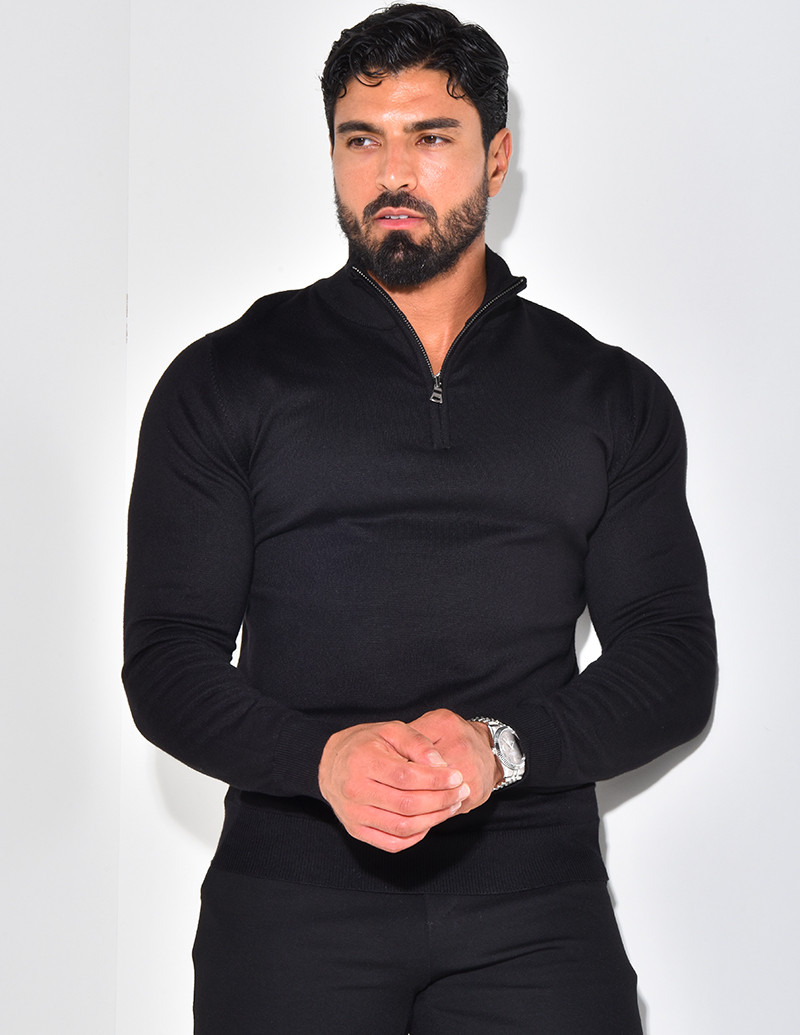 Pull fin col à fermeture...