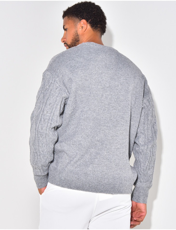 Pull gris torsadé