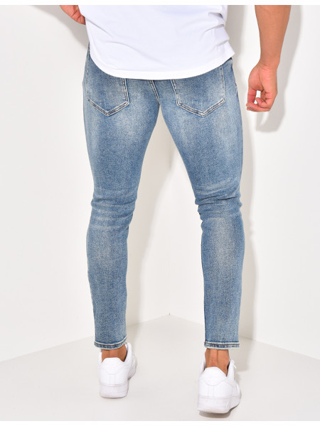 Skinny jeans