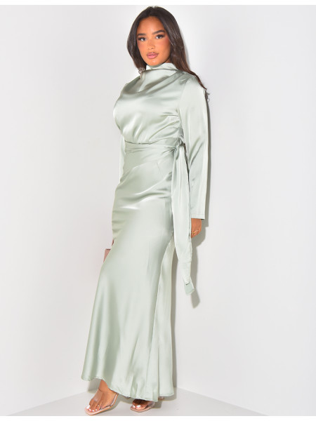 Satinkleid zum Binden