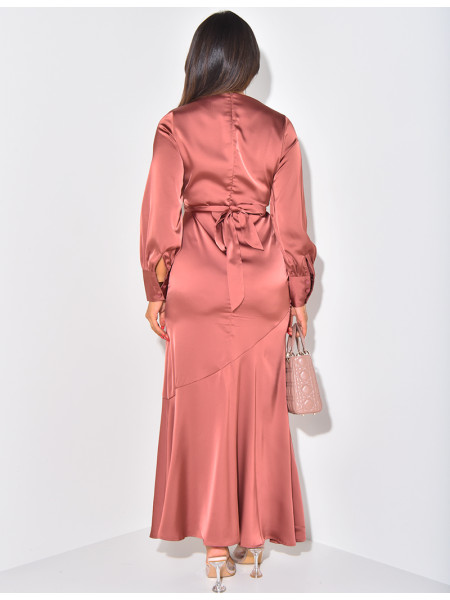 Robe Longue en satin à nouer