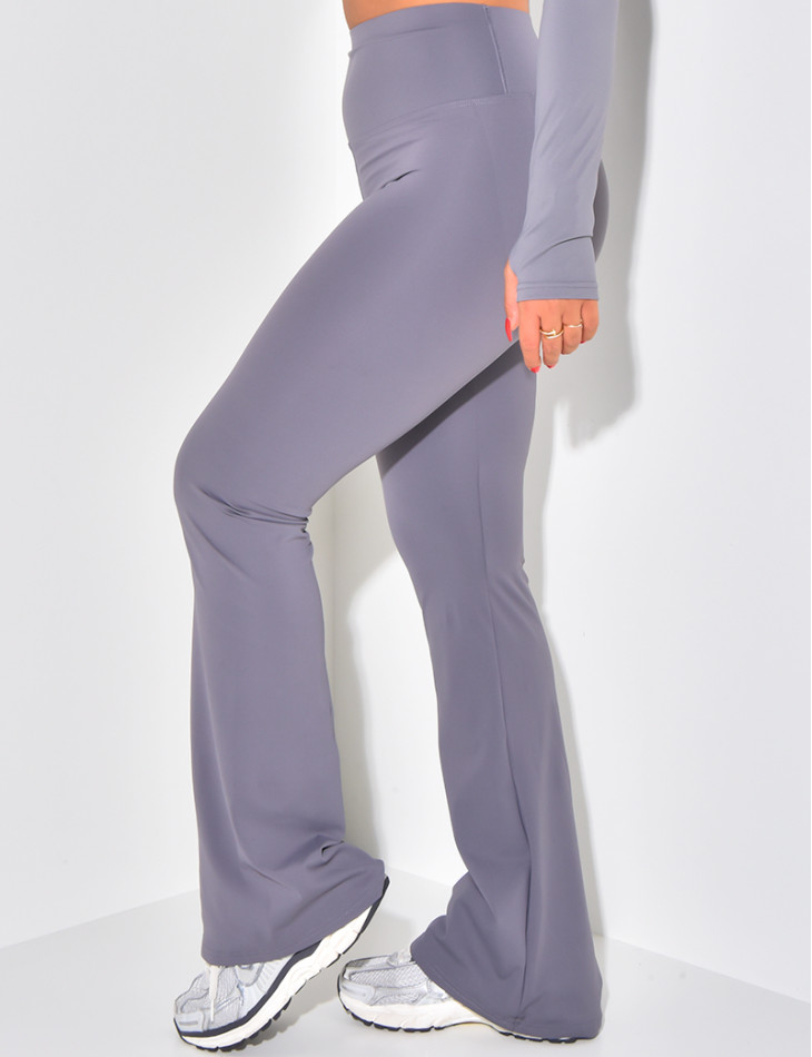 Flared sports trousers shop