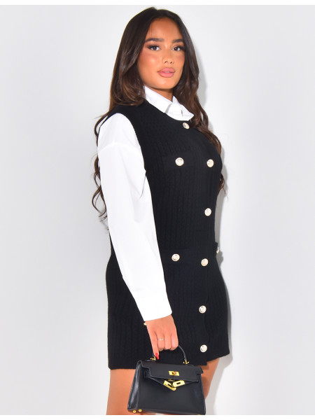 Long sleeveless knitted vest