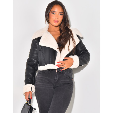 Kurze Bomberjacke mit Schaffellfutter