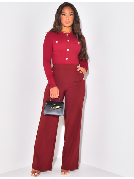 Straight-leg trousers with gold buttons