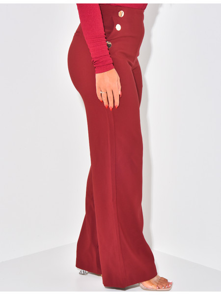 Straight-leg trousers with gold buttons