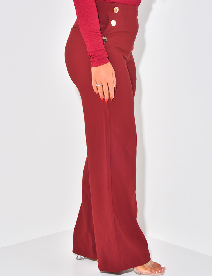 Straight-leg trousers with gold buttons