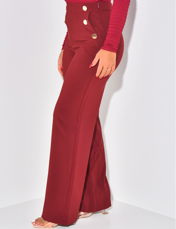 Straight-leg trousers with gold buttons