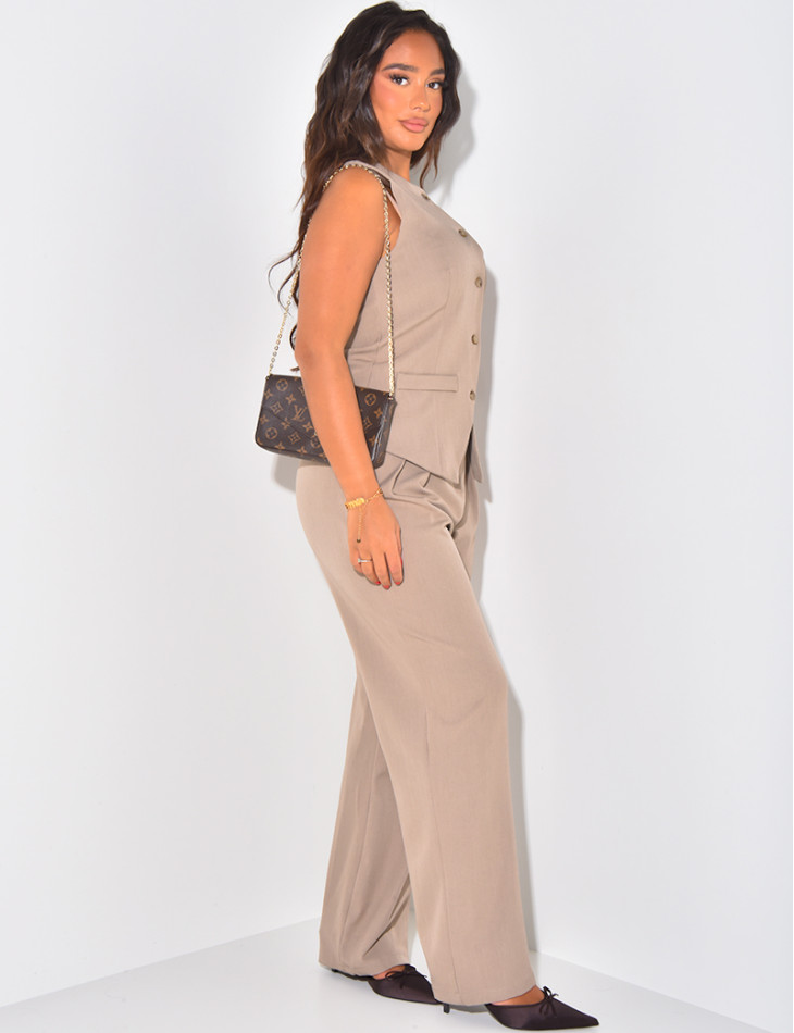 Sleeveless cardigan and straight trousers set