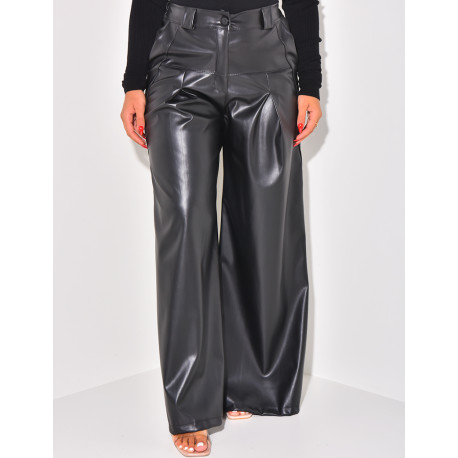 Straight-leg leatherette trousers with darts