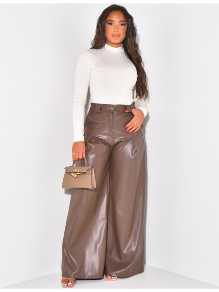 Straight-leg leatherette trousers with darts