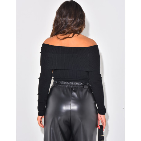 Pullover mit Bootskragen und geprägten Blumen