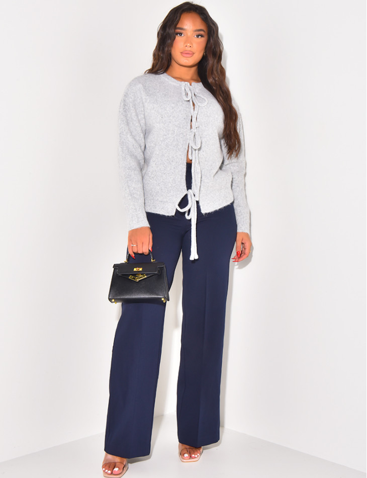 Pull tout doux à nouer sur l'avant