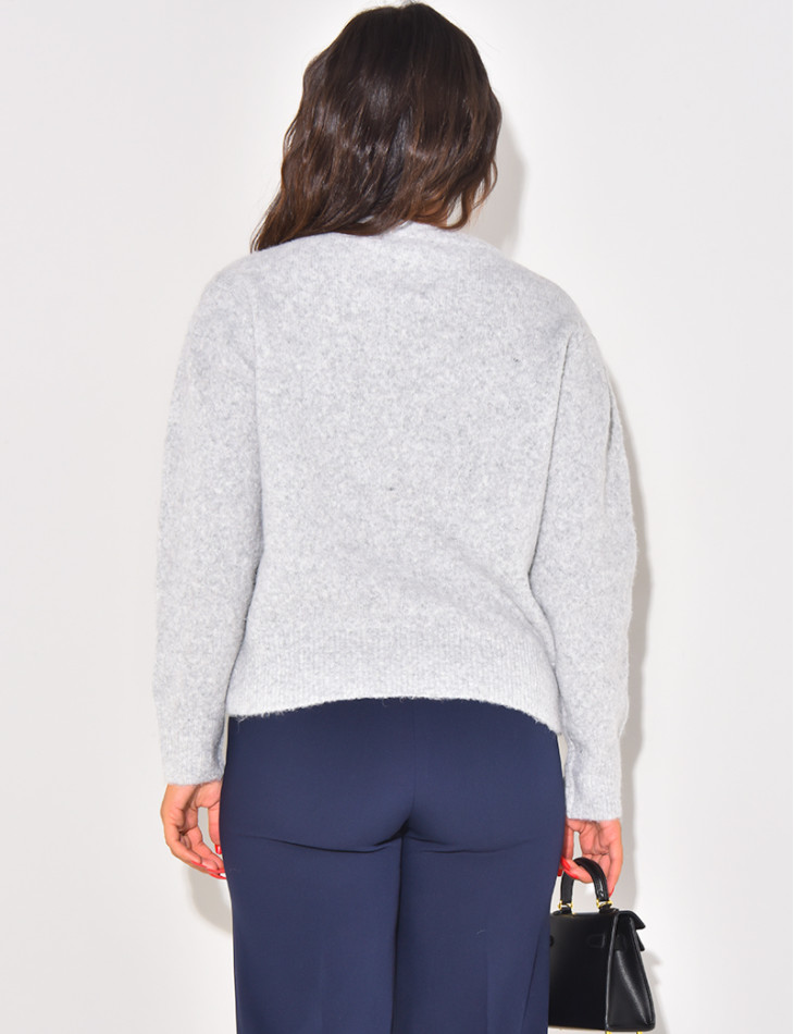 Pull tout doux à nouer sur l'avant