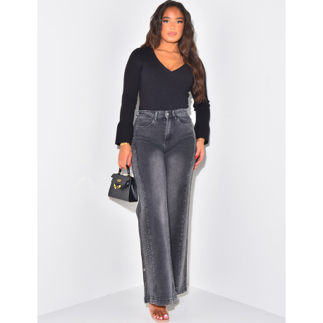 Wide-leg jeans with rhinestones on the sides