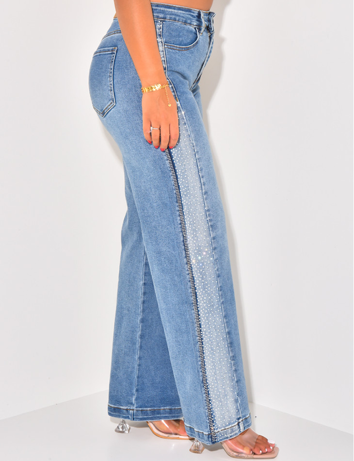 Wide-leg jeans with rhinestones on the sides