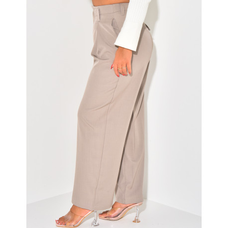 Tailored trousers with pleats