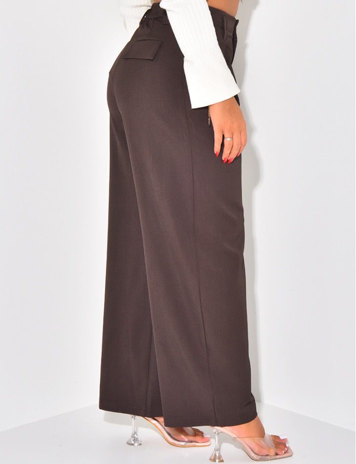 Tailored trousers with pleats