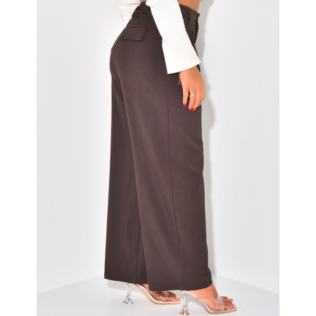Tailored trousers with pleats