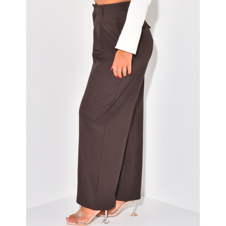 Tailored trousers with pleats