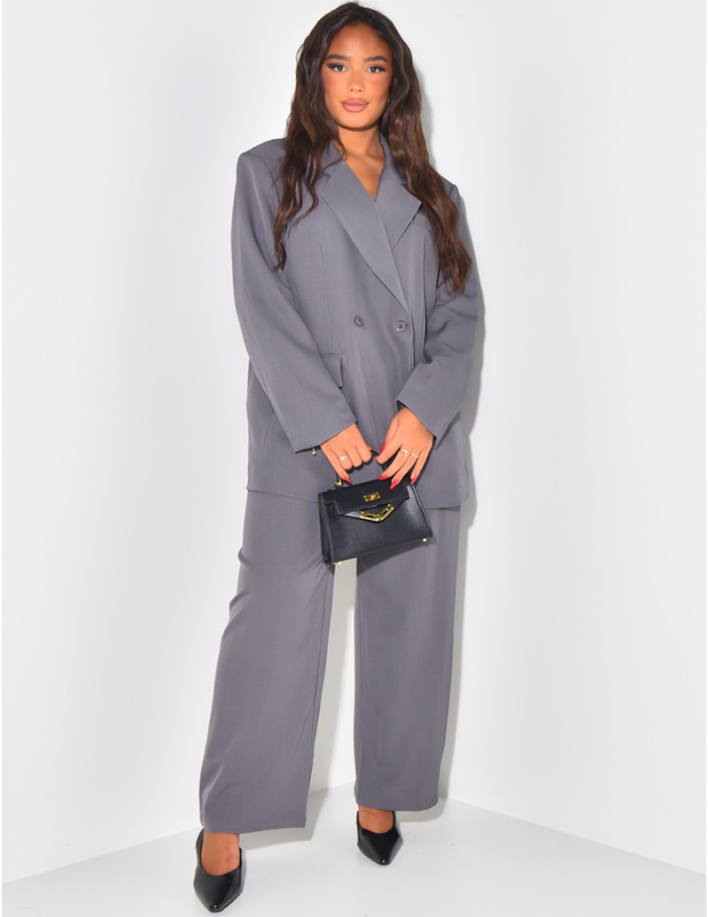 Wide double-breasted blazer