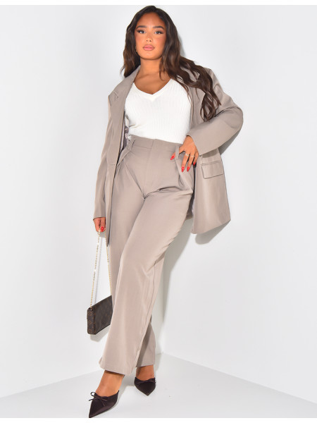 Tailored trousers with pleats